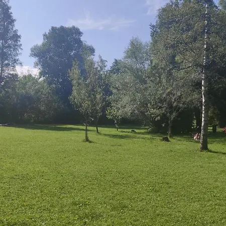 Glamping Wallersee - Unter Dem Kastanienbaum