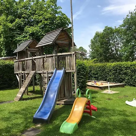 Glamping Wallersee - Unter Dem Kastanienbaum Holiday home