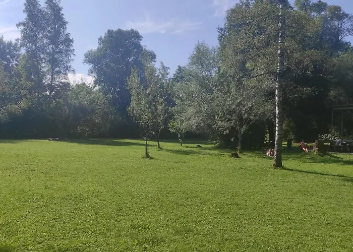 Glamping Wallersee - Unter Dem Kastanienbaum