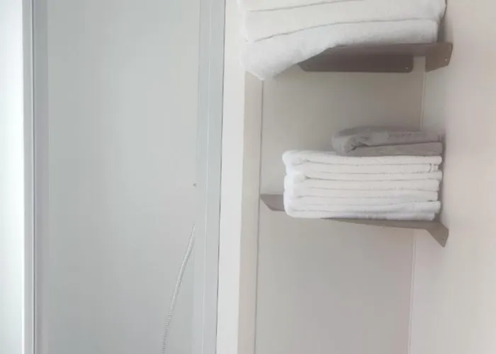 Glamping Wallersee - Unter Dem Kastanienbaum Helming